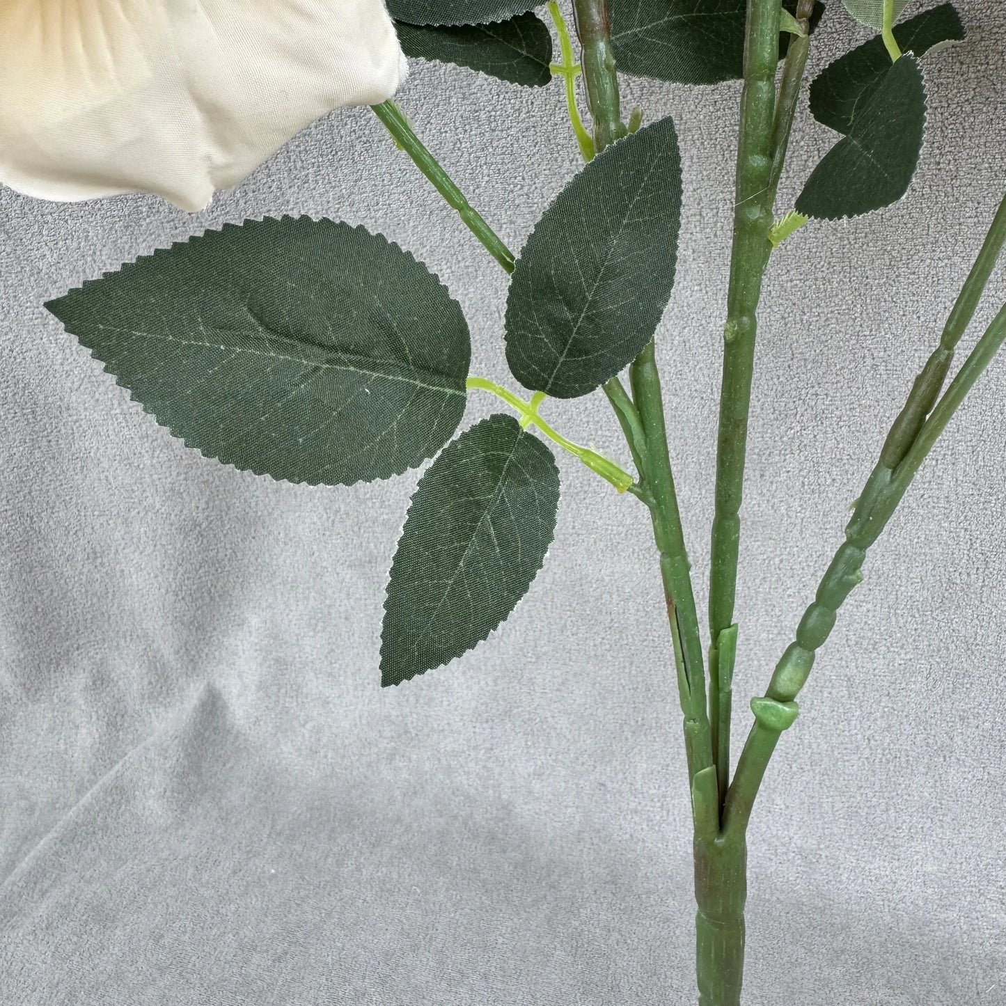 Champagne Silk Classic Rose Branch - 8 Heads RosesHQ.com