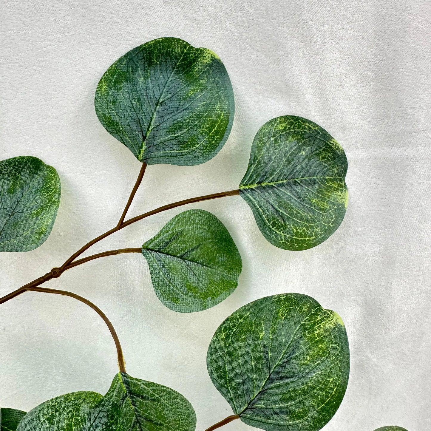 Green Silk Apple Tree Leaf 12 Pack RosesHQ.com