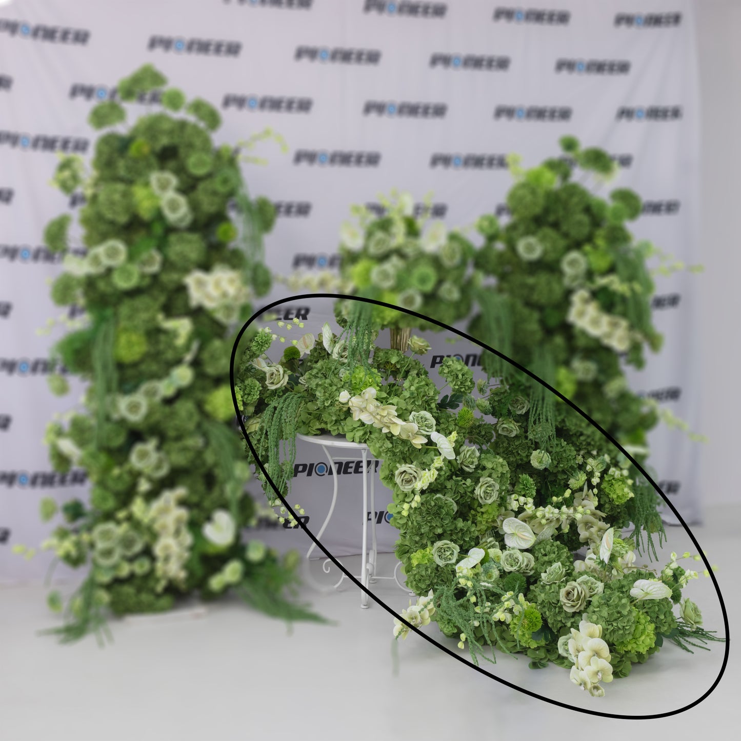 Botanical Green Hydrangea Floral Runner
