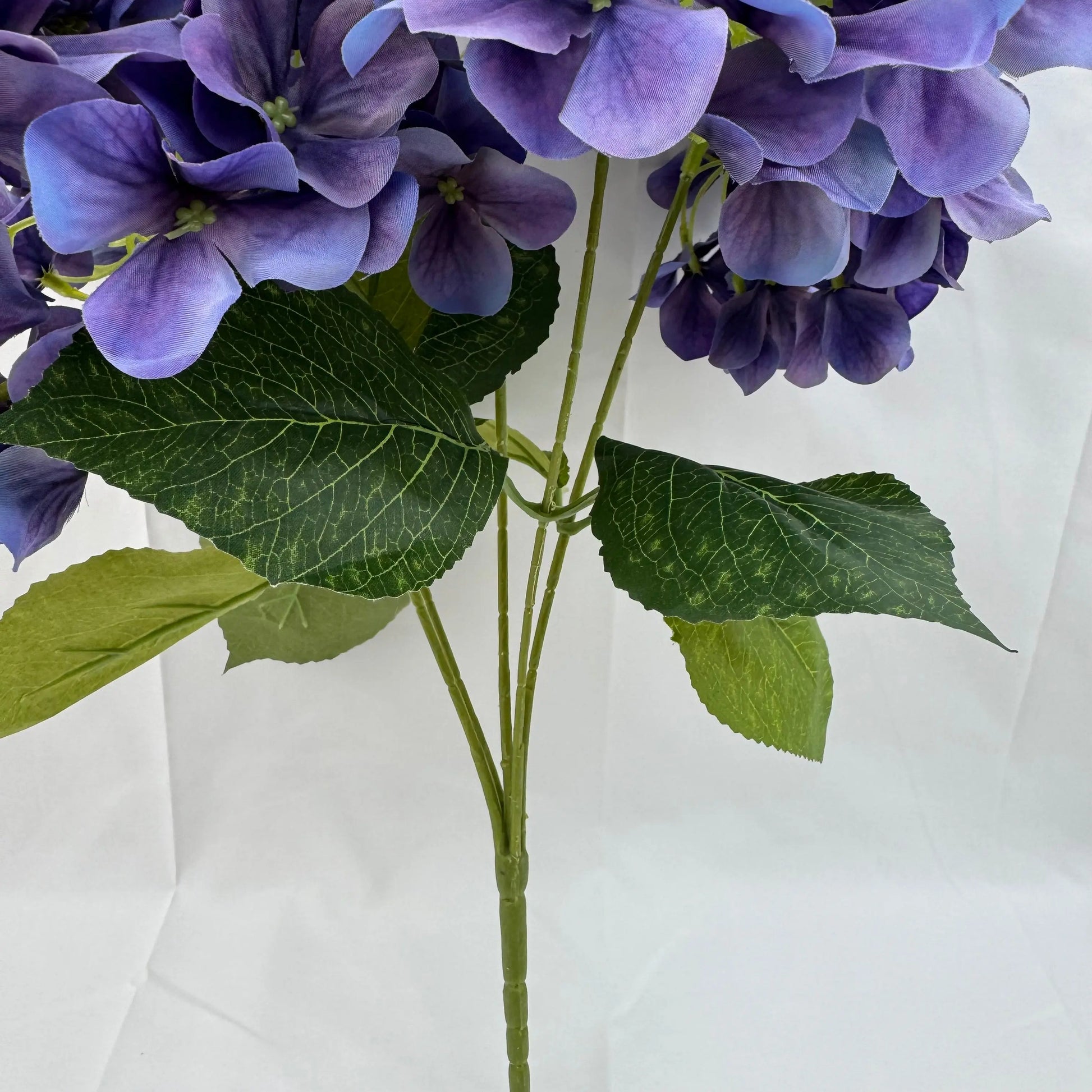 Purple Silk 3D Hydrangea Bush - 5 Heads RosesHQ.com