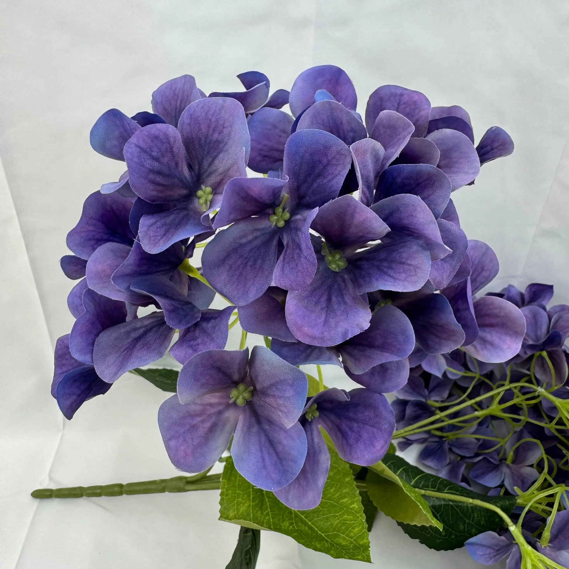 Purple Silk 3D Hydrangea Bush - 5 Heads RosesHQ.com