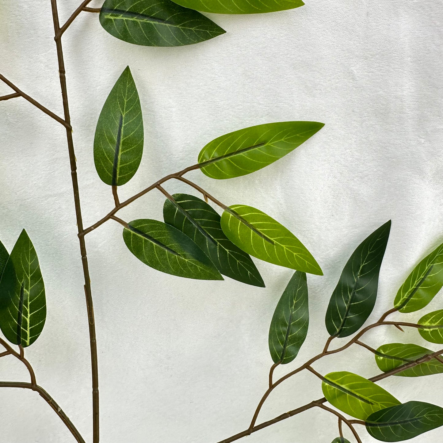 Green Silk Italian Ruscus Leaf 12 Pack